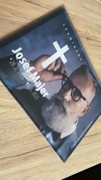 Placa sepulcral de vidrio