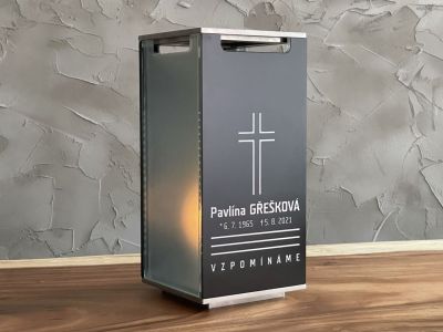 Linterna con rostro en acabado de acero inoxidable con cristal mate